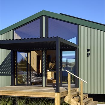 Trending Image APL.LivingHouse.002