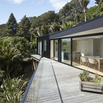 Trending Image Box.Onetangi.225 LR