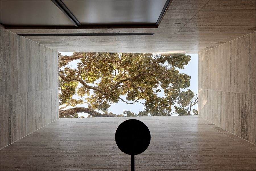 ThermalHEART® Roof Window in Modern Shower