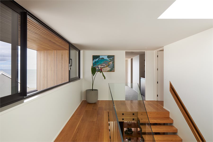 Sliding windows keeps the landing area naturally light